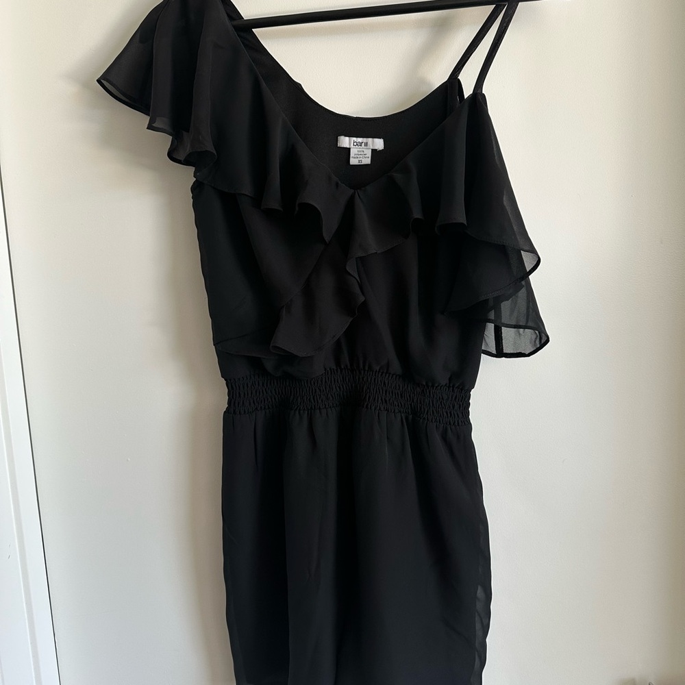 Bar III Black Ruffled Tiered One-Shoulder romper